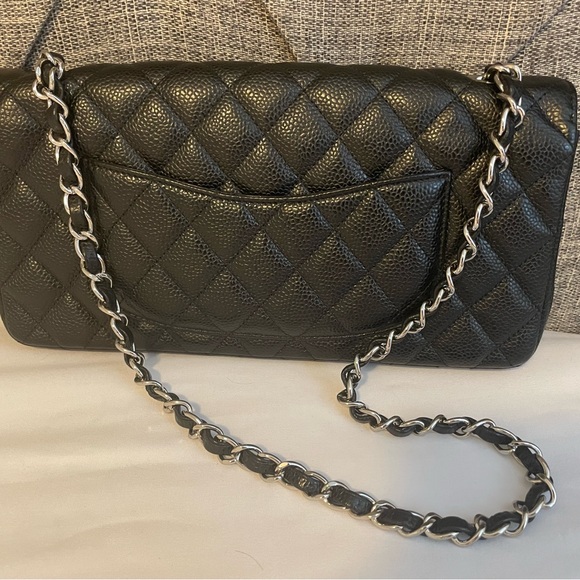 Chanel east west model black caviar single flap - Picture 6 of 10